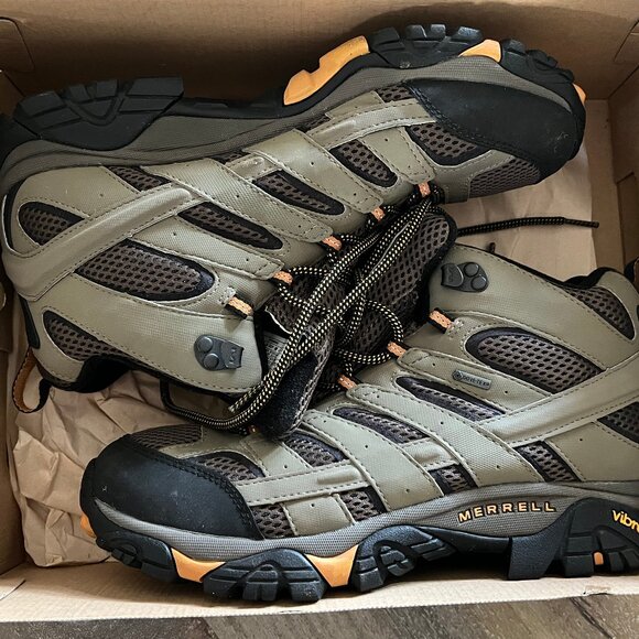 Men’s Merrell Moab 2 Mid GTX Hiking Boots - Size 11 - “Walnut” colorway. main image 7